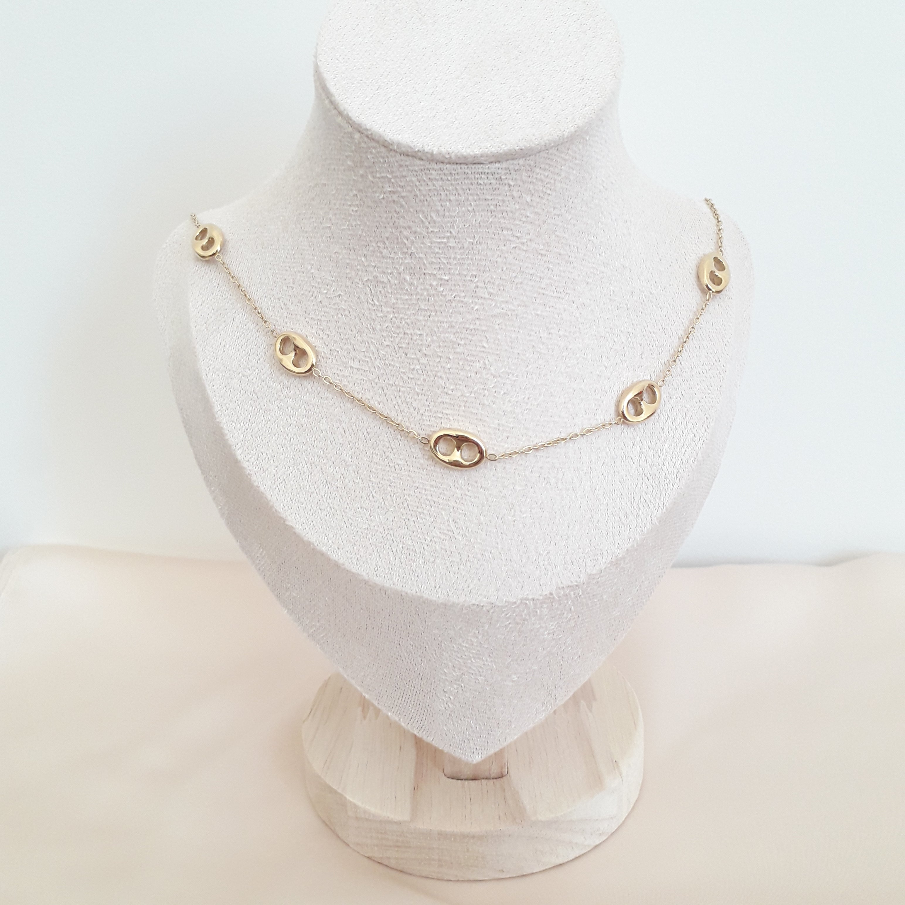 Collier Julie